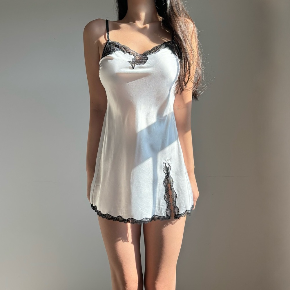SZ_XS|Victoria's Secret| white satin slip dress with black lace trim Nighty Slip